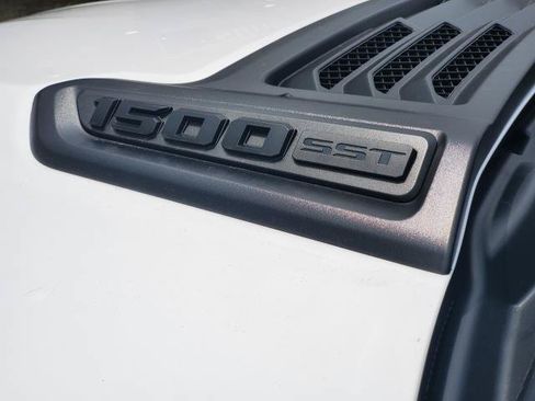 Used 2025 RAM 1500 Rebel AWD/4WD image 31
