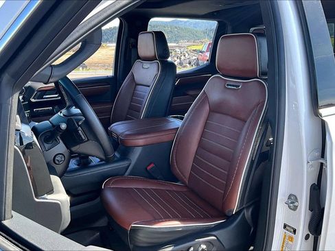 Used 2023 GMC Sierra 1500 Denali Ultimate AWD/4WD image 26