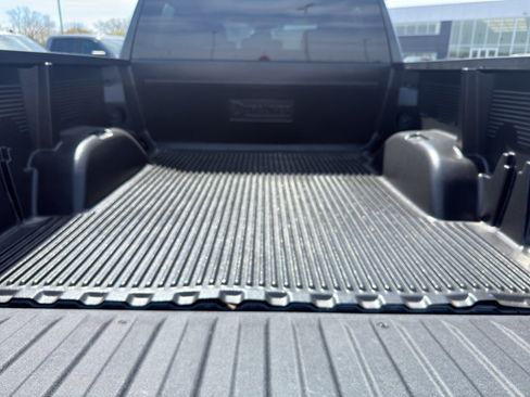 Used 2025 Chevrolet Silverado 1500 LT AWD/4WD image 8