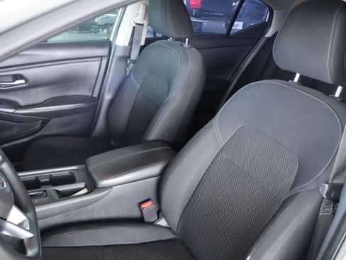 Used 2021 Nissan Sentra S image 14