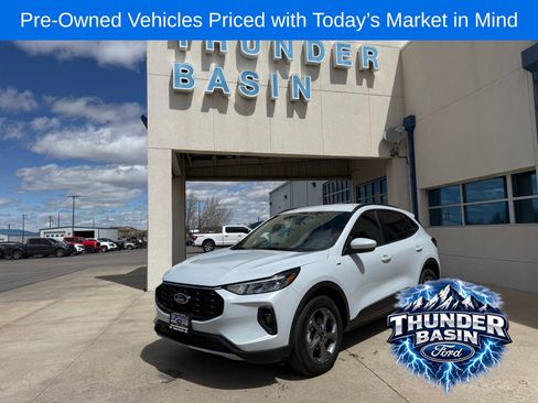 Used 2025 Ford Escape ST-Line Select AWD/4WD image 1