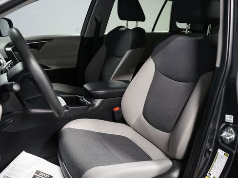 Certified 2024 Toyota RAV4 XLE image 27