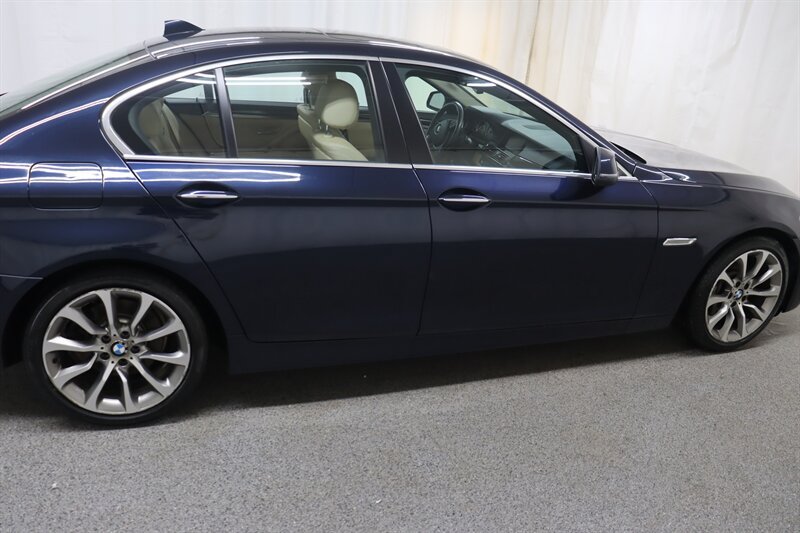 Used 2016 BMW 535i xDrive Sedan AWD/4WD image 8
