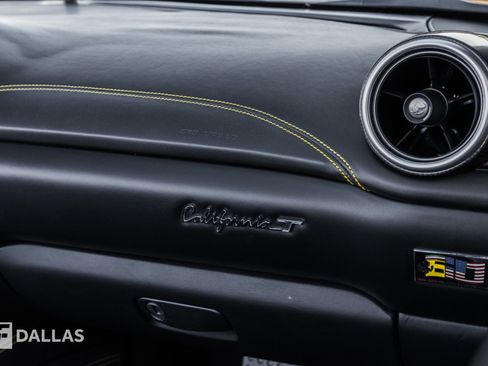 Used 2015 Ferrari California T image 36