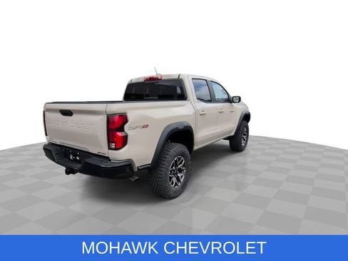Used 2026 Chevrolet Colorado ZR2 w/ Technology Package image 9