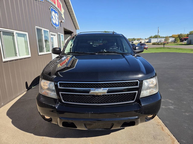 Used 2010 Chevrolet Suburban LT AWD/4WD image 6