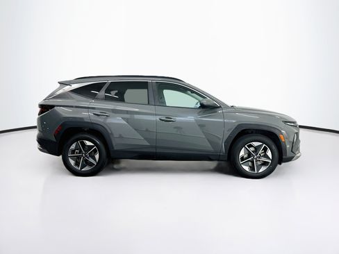 Used 2025 Hyundai Tucson SEL AWD/4WD image 10