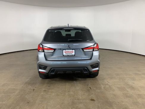 Used 2025 Mitsubishi Outlander Sport ES image 10