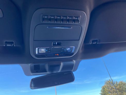 Used 2024 Ford F150 Raptor AWD/4WD image 17