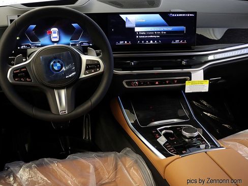 Used 2026 BMW X5 xDrive50e w/ M Sport Package image 17