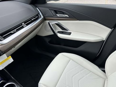 New 2026 BMW X1 xDrive28i w/ Technology Package AWD/4WD image 18