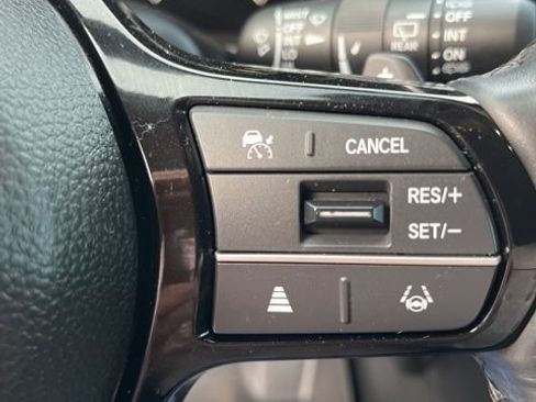 Used 2024 Honda Pilot Touring image 17