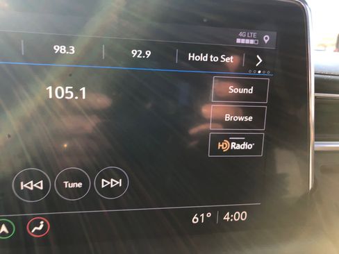 Used 2021 Chevrolet Tahoe High Country w/ Premium Package image 16