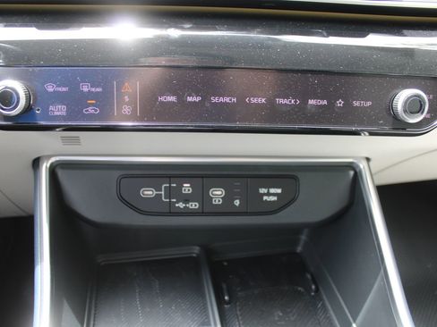 New 2026 Kia Carnival SX FWD image 51