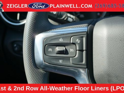 Used 2023 Chevrolet Blazer LT w/ Convenience Package FWD image 23