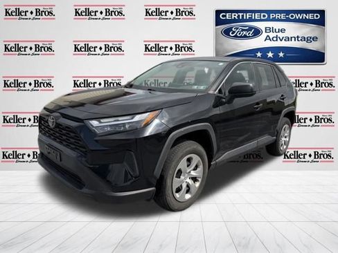 Used 2023 Toyota RAV4 LE AWD/4WD image 3