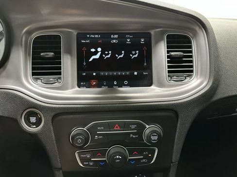 Used 2023 Dodge Charger SXT RWD image 29