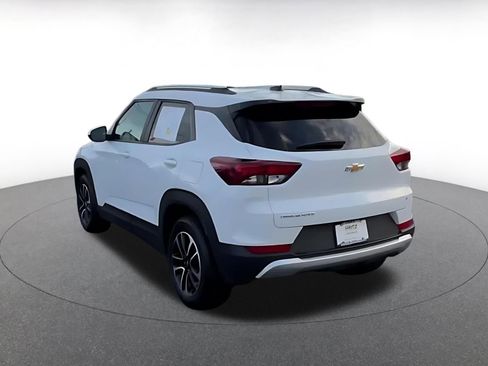 Used 2025 Chevrolet TrailBlazer LT image 11