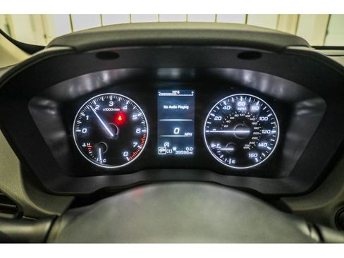 Used 2024 Subaru Crosstrek 2.0i Premium AWD/4WD image 13