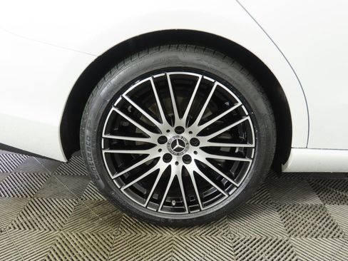 Certified 2023 Mercedes-Benz C 300 Sedan image 31