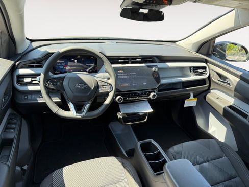 New 2027 Chevrolet Bolt LT FWD image 15