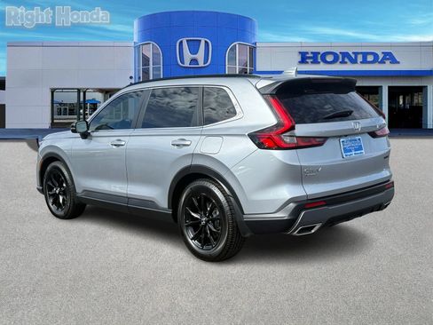 Used 2023 Honda CR-V Sport image 4