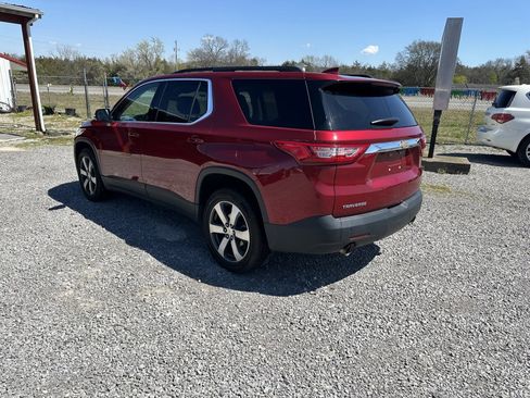 Used 2019 Chevrolet Traverse LT w/ LT Premium Package image 7