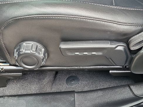 Used 2023 Jeep Wrangler Unlimited Sahara w/ Cold Weather Group image 21