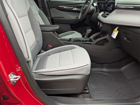 New 2026 Chevrolet TrailBlazer LS w/ LS Convenience Package image 32