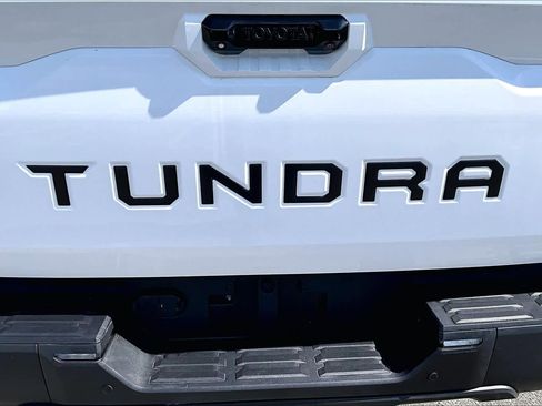Used 2025 Toyota Tundra Limited w/ TRD Off-Road Package AWD/4WD image 10
