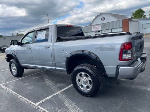 Used 2020 RAM 2500 Big Horn w/ Night Edition AWD/4WD image 4