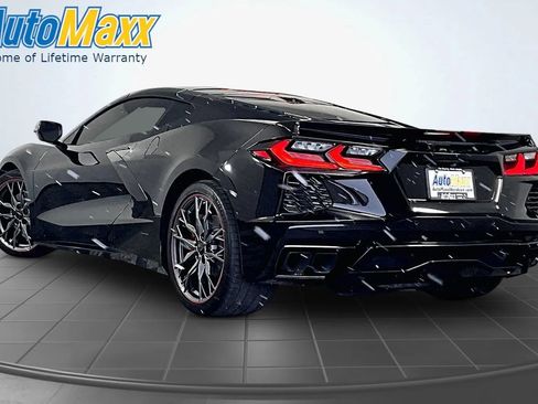 Used 2024 Chevrolet Corvette Stingray Coupe RWD image 7