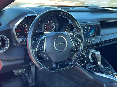 Used 2018 Chevrolet Camaro LT image 23