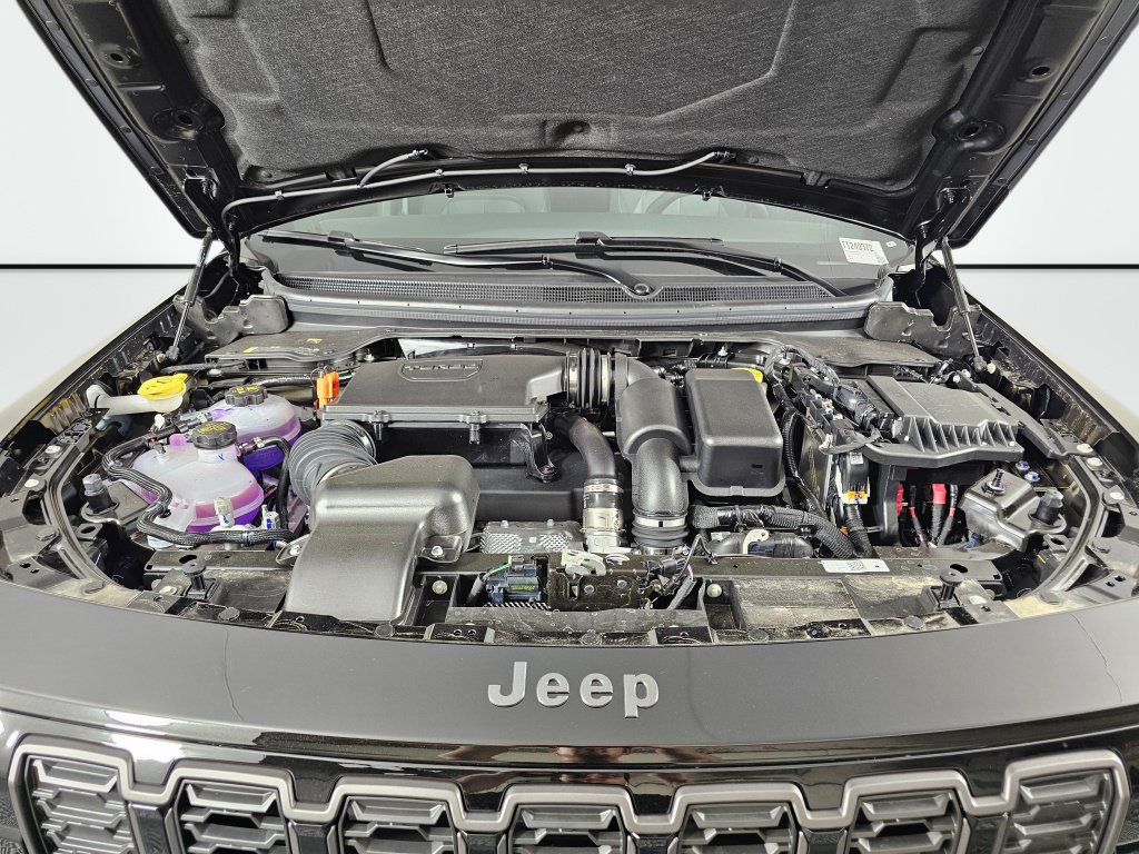 New 2026 Jeep Cherokee Laredo AWD/4WD image 14