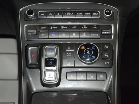 Used 2023 Hyundai Santa Fe Calligraphy AWD/4WD image 31