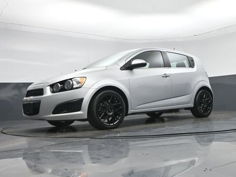 Used 2015 Chevrolet Sonic LTZ image 48