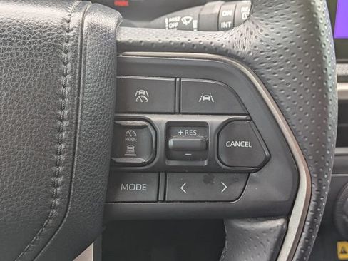 Used 2026 Toyota 4Runner Limited AWD/4WD image 27