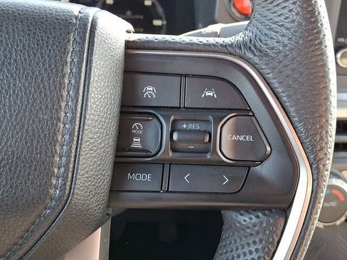 Used 2024 Toyota Tacoma TRD Off-Road AWD/4WD image 21
