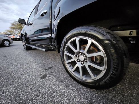 Used 2018 GMC Canyon Denali image 25