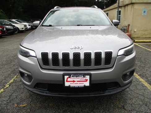 Used 2019 Jeep Cherokee Latitude w/ Popular Appearance Group AWD/4WD image 22