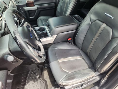 Used 2017 Ford F250 Platinum w/ Platinum Ultimate Package AWD/4WD image 14