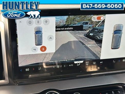 Used 2025 Ford Expedition Max Active AWD/4WD image 37