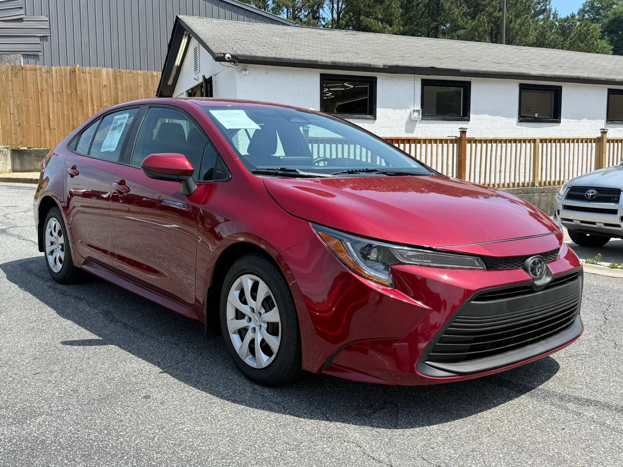 Used 2024 Toyota Corolla LE FWD image 2