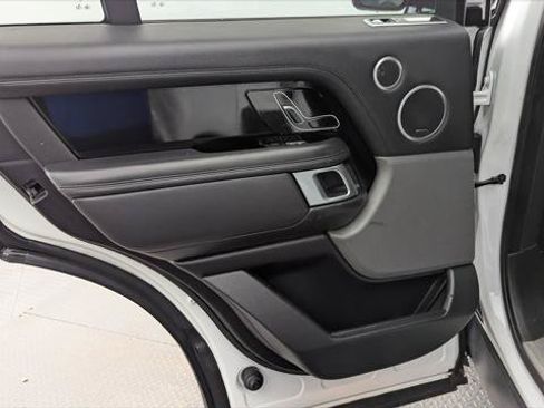 Used 2020 Land Rover Range Rover HSE AWD/4WD image 16