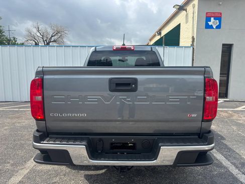 Used 2022 Chevrolet Colorado W/T w/ WT Convenience Package RWD image 7
