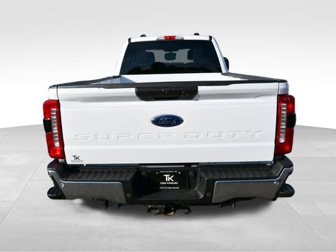 Used 2023 Ford F350 XLT w/ 360-Degree Camera Package AWD/4WD image 10