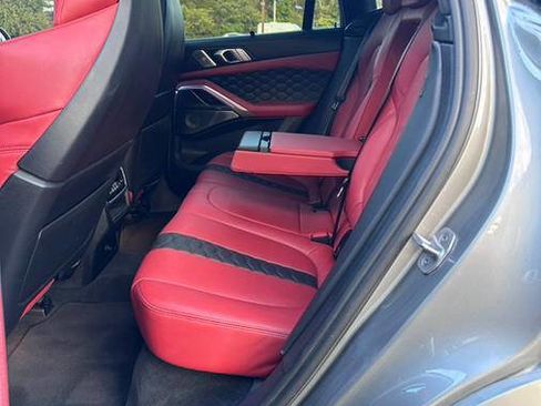 Used 2021 BMW X6 M w/ Competition Package image 33