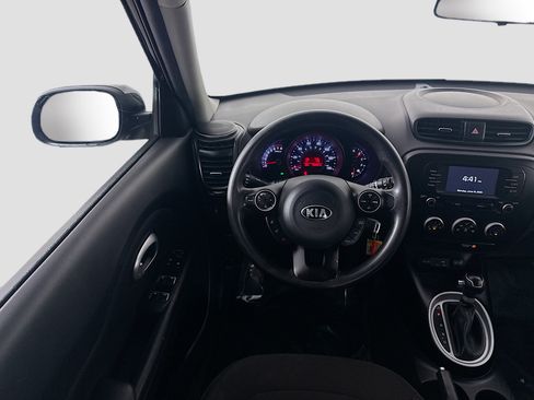 Used 2017 Kia Soul w/ Convenience Package FWD image 17