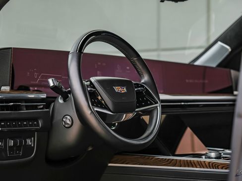 Used 2025 Cadillac Escalade Sport Platinum image 42