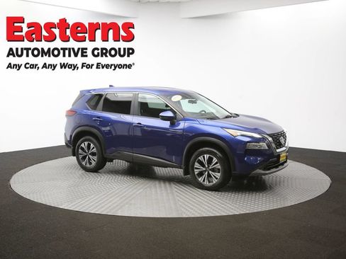 Used 2022 Nissan Rogue SV AWD/4WD image 46